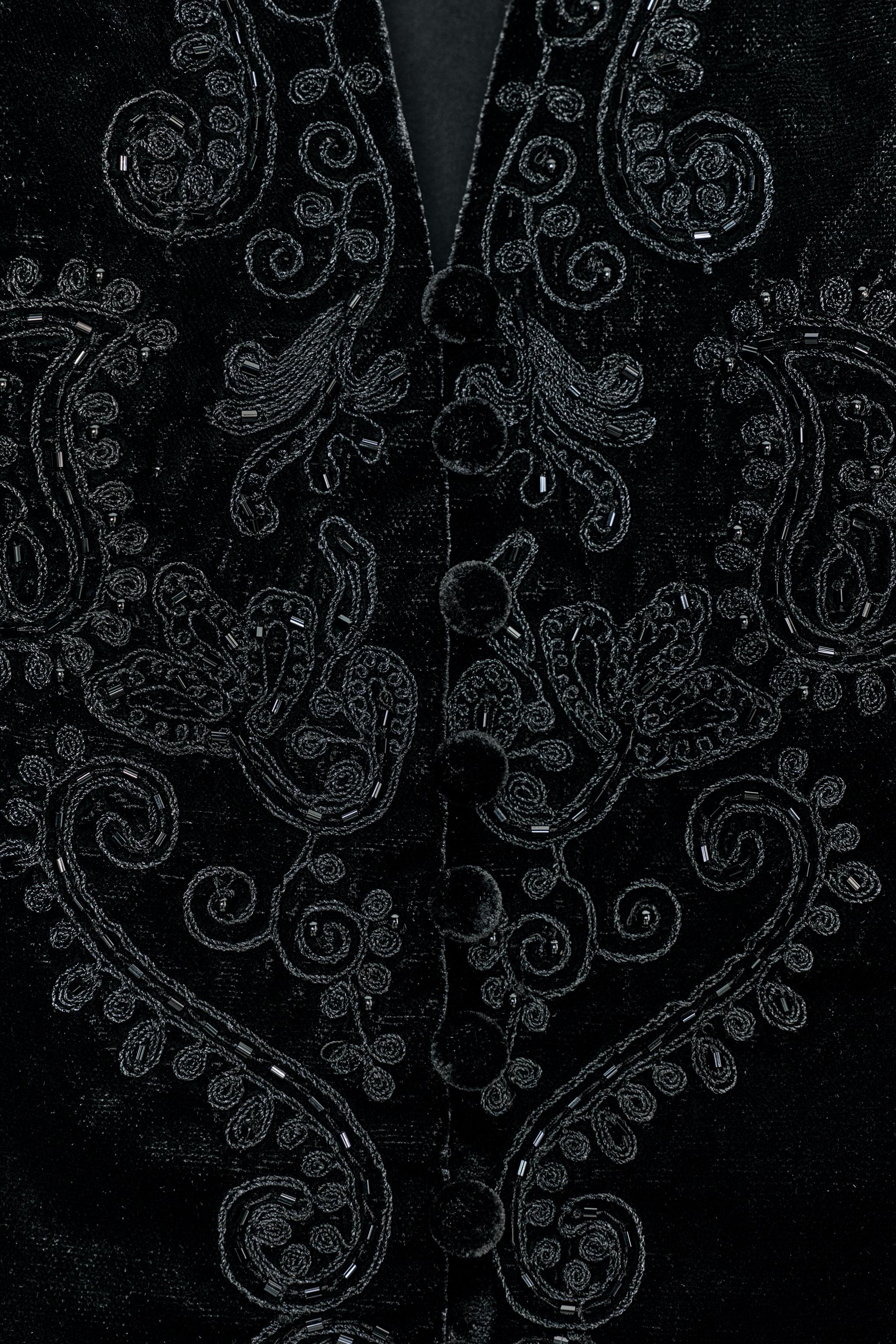 ZW COLLECTION LIMITED EDITION EMBROIDERED VELVET VEST